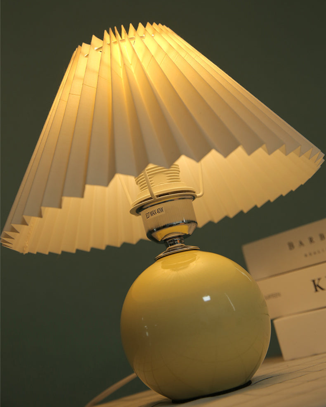 Retro Table Lamp
