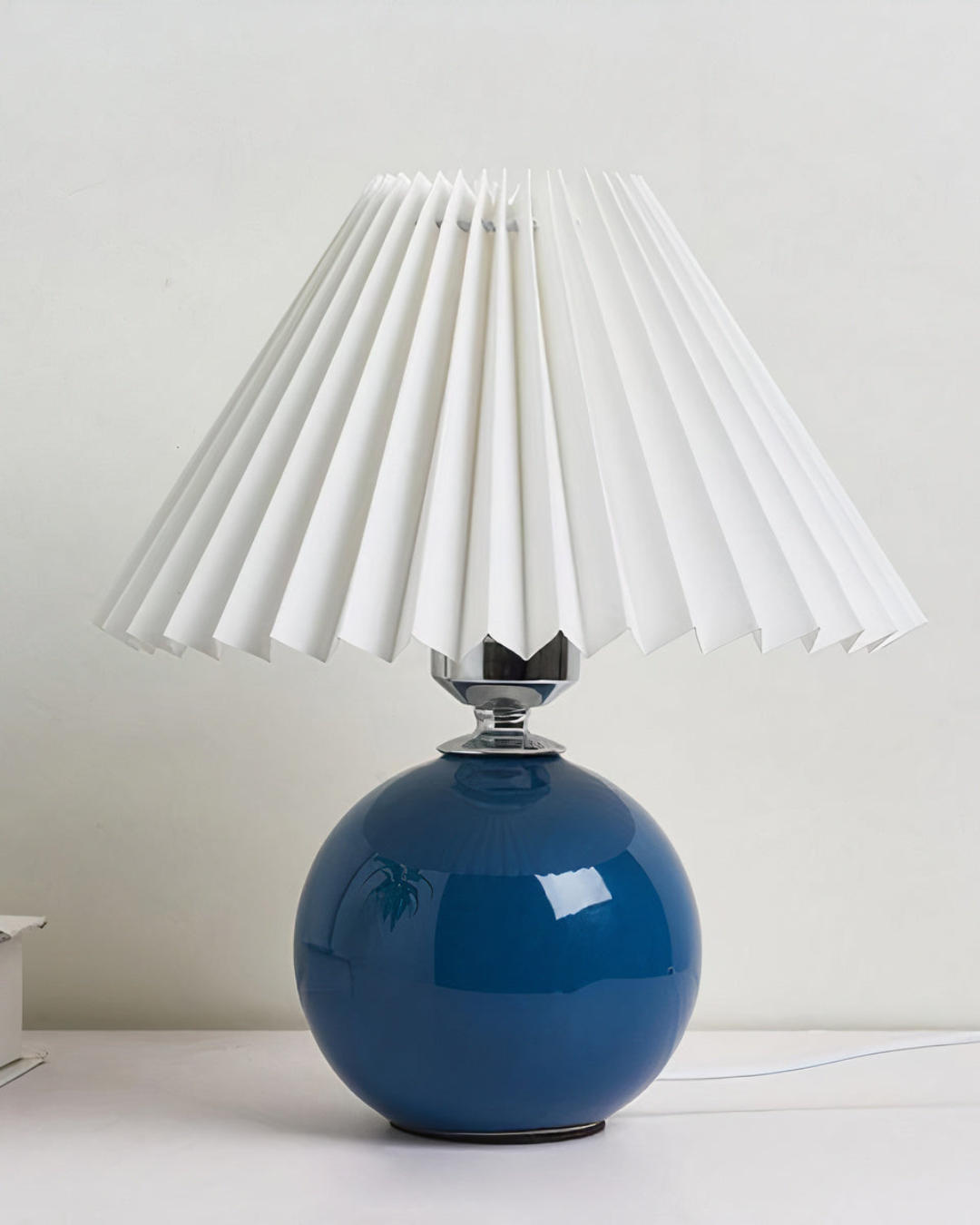 Retro Table Lamp