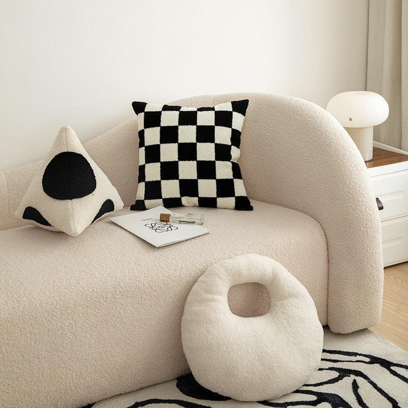 Circle Boucle Cushion