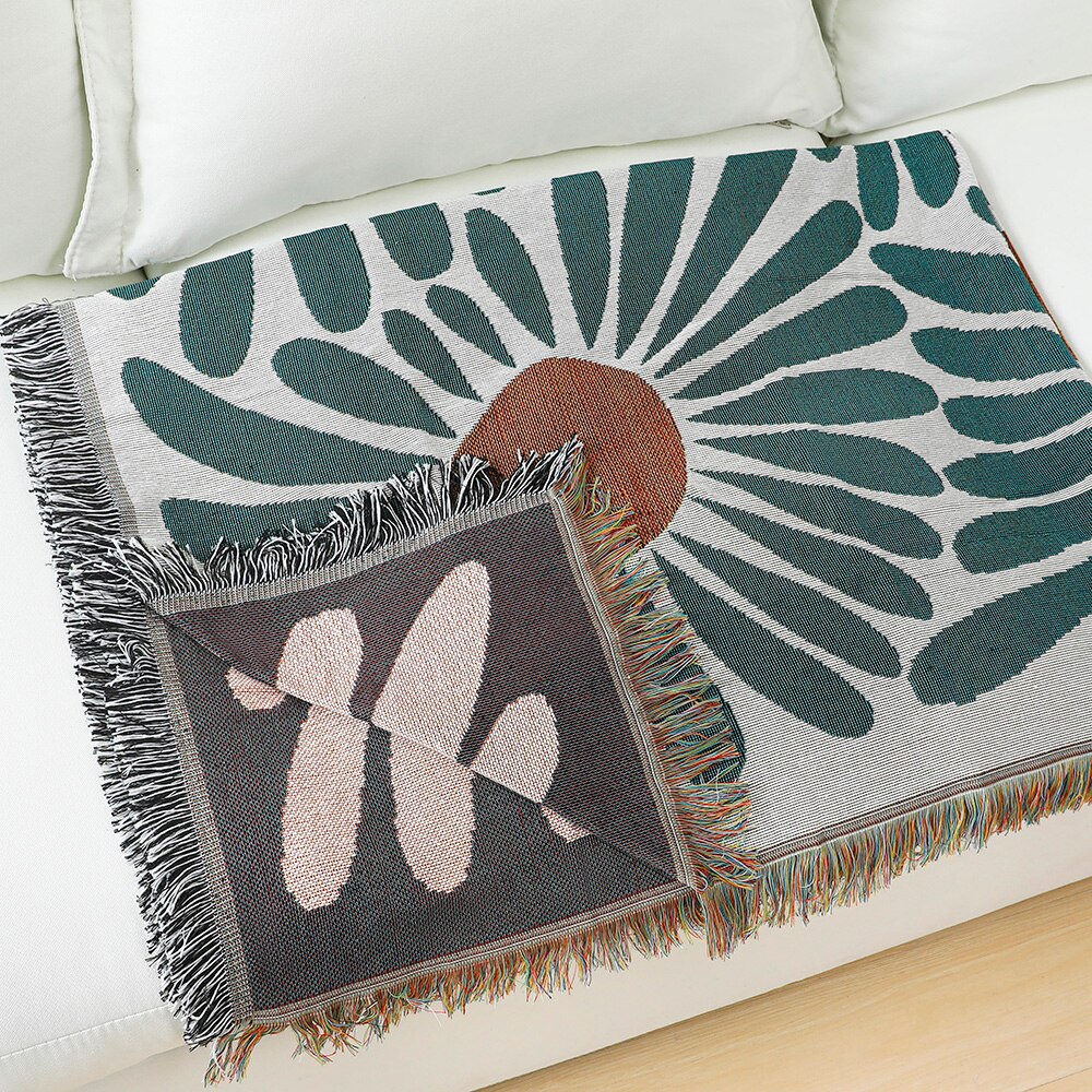 Fleurs Throw Blanket