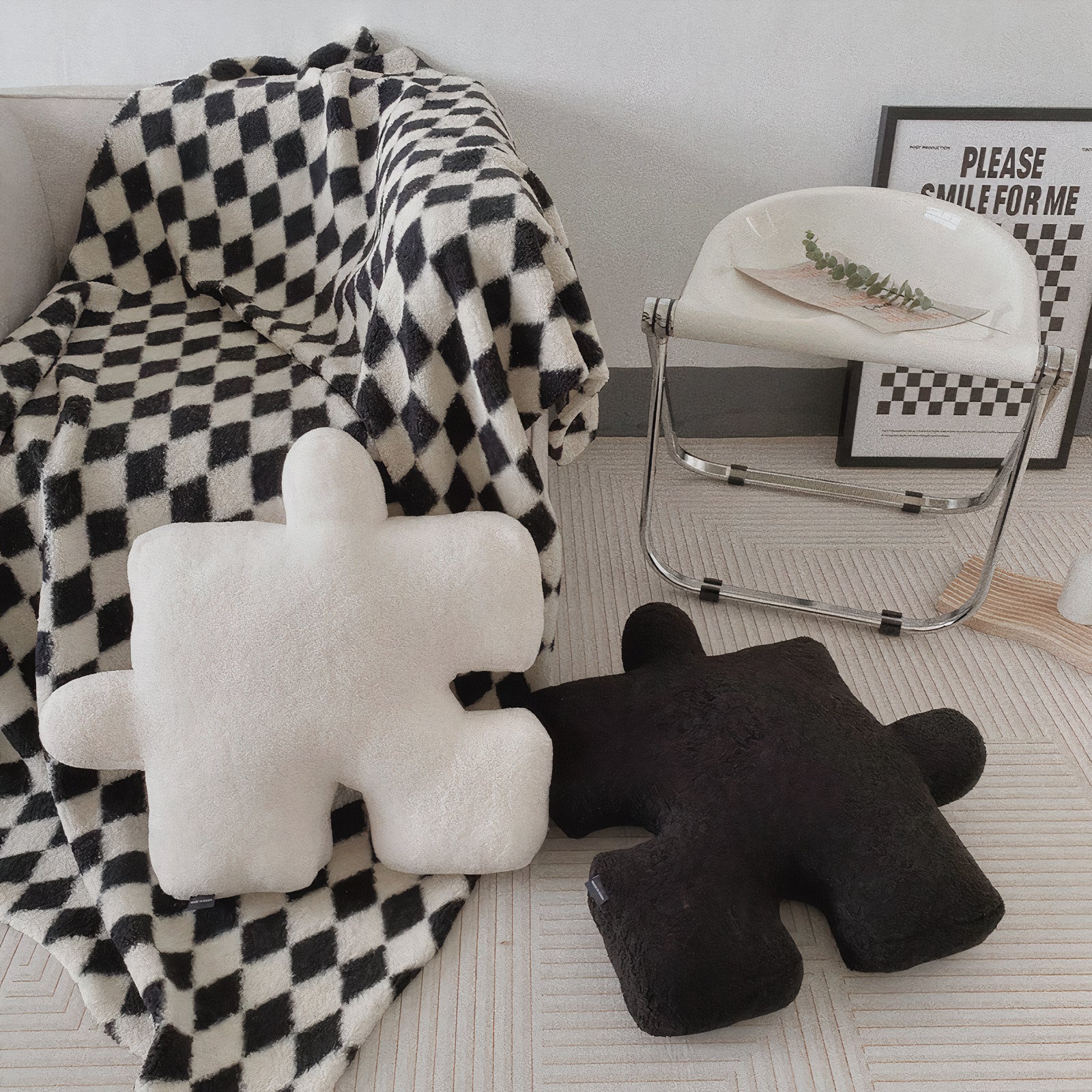 Puzzle Boucle Cushion