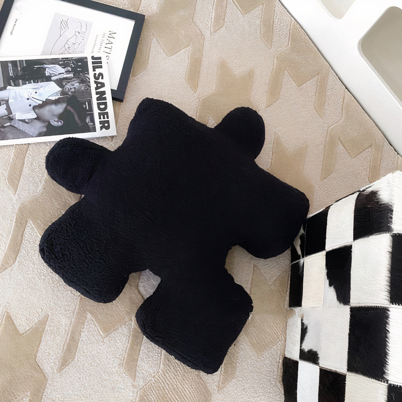 Puzzle Boucle Cushion
