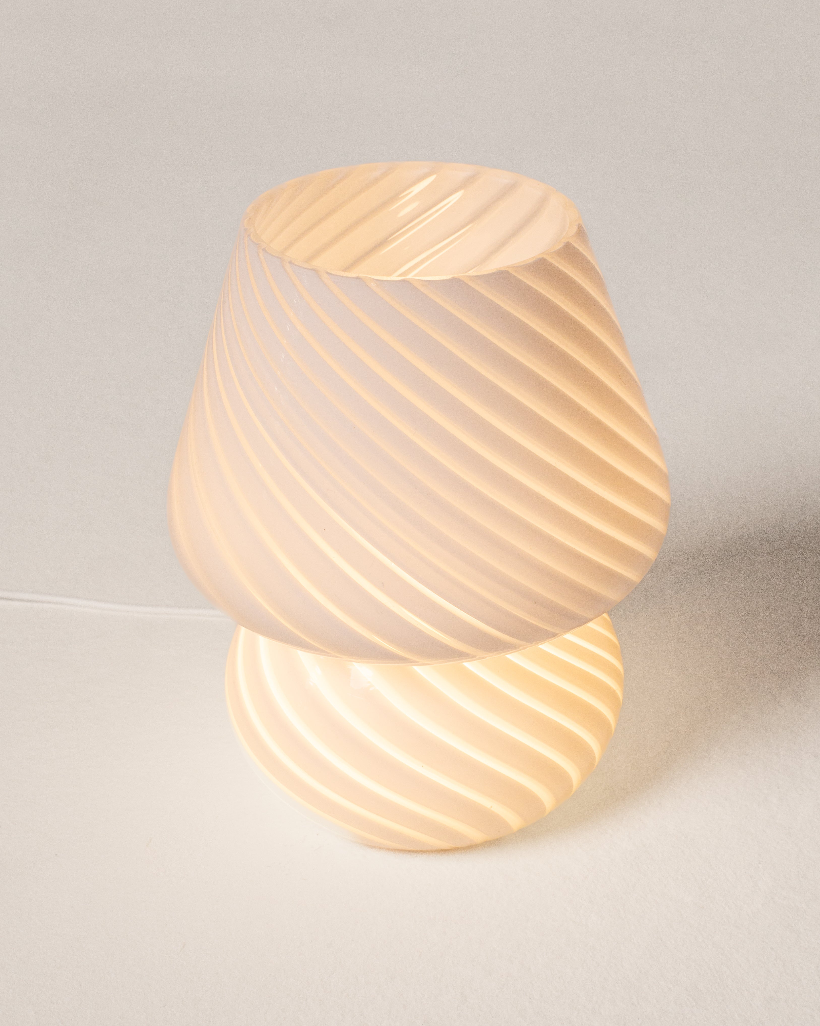 Mushroom Table Lamp